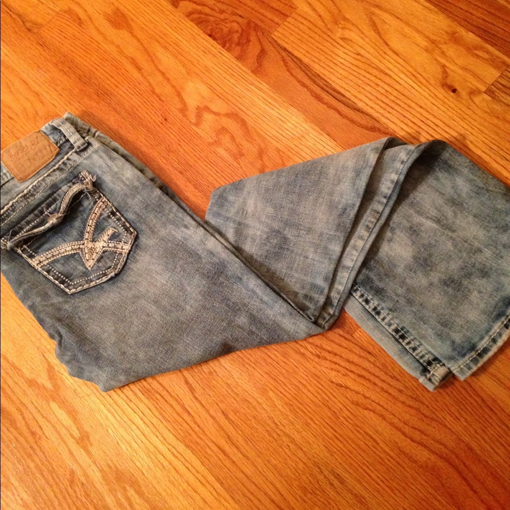 Series 31 Amethyst distressed bootcut jeans size 9
